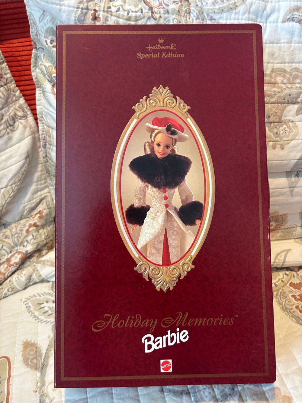 1995 Holiday Memories Barbie - Special Edition Hallmark series